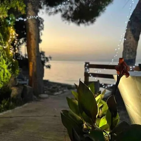 Anemomylos By The Sea Apartment